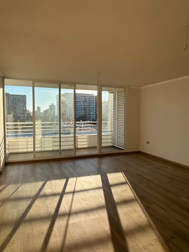 Departamento 2d2b, Varas Mena, San Miguel.