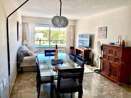 Amplio Apartamento En Excelente Complejo Con +amenities En Playa Mansa- Ref: 30883