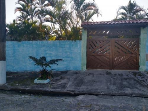 Imagem 6 de 14 de Casa No Litoral Com 2 Quartos, Analisa Oferta À Vista | 8399