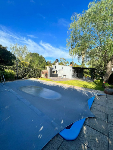 Imagen 8 de 13 de Oportunidad! Venta - Casa Con Pileta En Timbúes