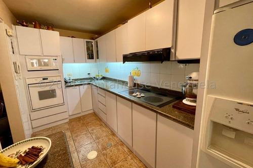 Imagen 22 de 30 de La Esmeraldas Apartamento En Venta 22-10811