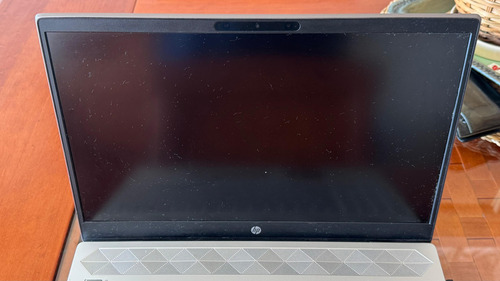 Notebook Hp Pavilion 15-cs3010la I7 12gb 512gb Ssd (Usado)