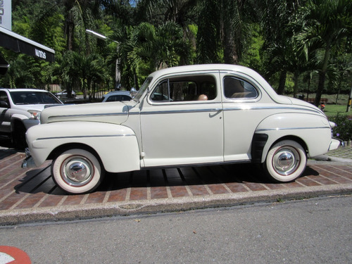 Ford De Luxe Cc2500