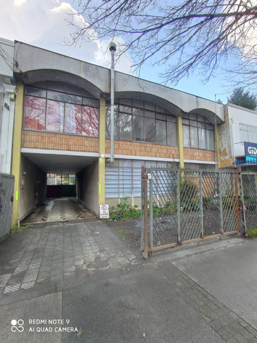 Céntrico  Terreno  Con  2  Casas   En Concepción  