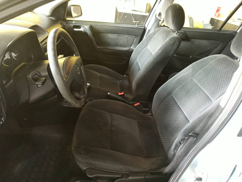 Imagem 9 de 10 de Chevrolet Astra 2.0 Mpfi Advantage 8v Flex 4p Manual