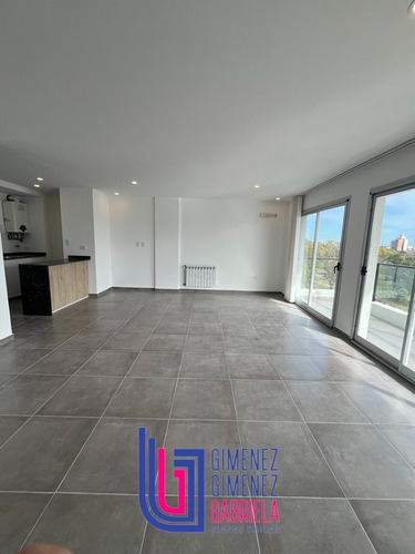 Venta De Departamento Dos Dormitorios Calle 54 E/ 23 Y 24