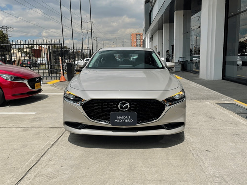 Imagen 2 de 24 de Mazda 3 Sedan Touring At Hibrido 2.0 2023