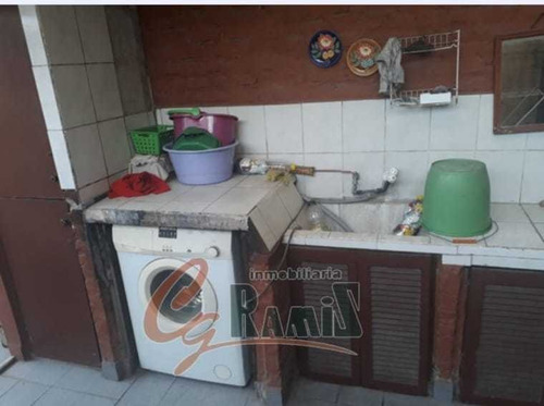 Imagen 5 de 9 de Casa Ph Al Frente En Venta, Merlo 2555 Castelar