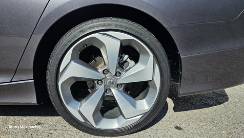 Honda Accord 2.0 Touring At