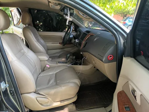 Toyota Fortuner 3.0 Sr5