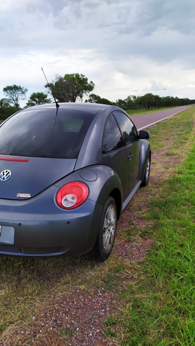 Volkswagen Beetle 2.0 Luxury