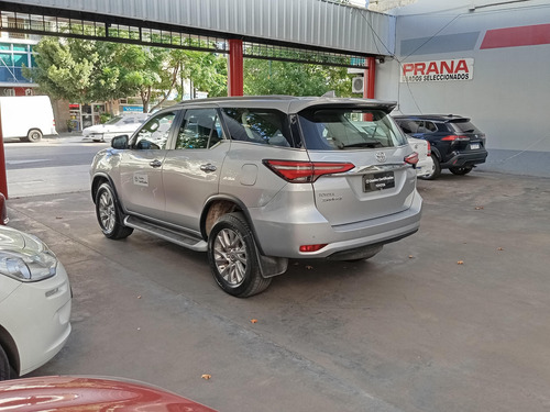 Toyota SW4 SW4 4X4 SRX 2.8 TDI AT 7A