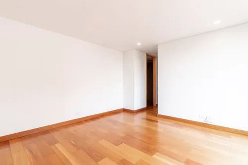 Apartamento En Venta En El Chicó. Cod V11727