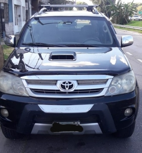 Toyota Sw4 3.0 Srv Cuero , At , 4 X 4 . Excelente. Titular