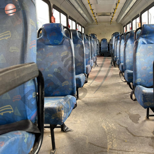 Onibus Escolar 2015 Volvo B270f Motor Mwm 48 Lug Com Ar