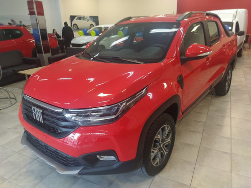 Imagen 1 de 15 de Fiat Strada Volcano Roja 2022 0 Km Adelanto Y Cuotas.