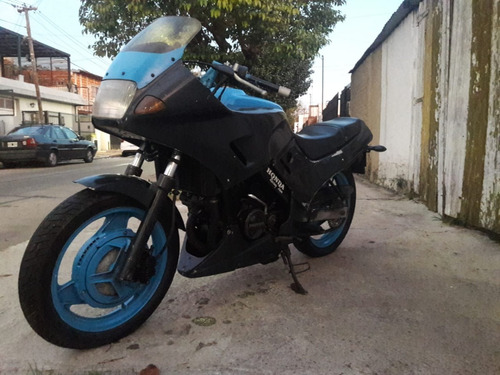 Imagen 8 de 15 de Honda Vtr 250 Interceptor
