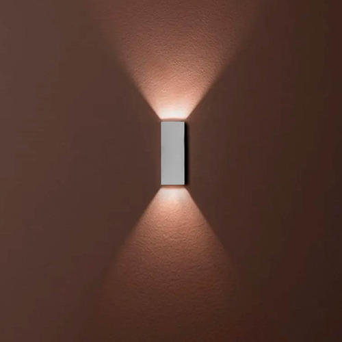 Imagem 5 de 8 de Arandela Balizador Led 5w Facho Duplo 3000k Ip65 Wall Mini