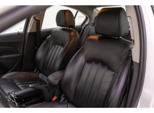 Chevrolet Cruze 1.8 LT 16V FLEX 4P AUTOMÁTICO