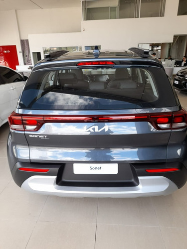 Imagen 8 de 15 de Kia Sonet Emotion 2023