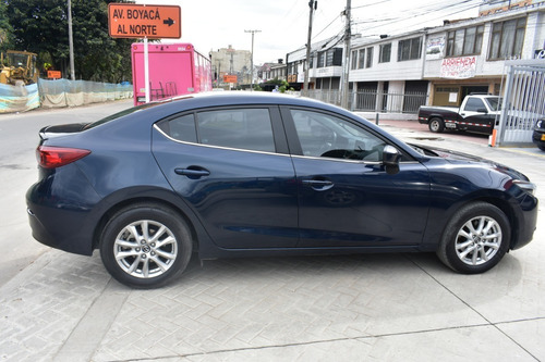 Mazda 3 2.0 Touring