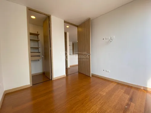 Apartamento En Arriendo En El Campestre. Cod A775986