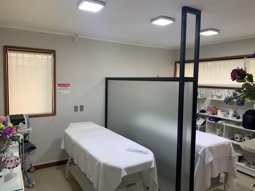 Excelente Y Gran Casa Comercial, Ideal Centro Médico