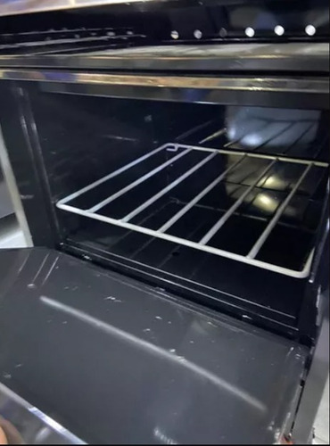 Cocina Industrial 4 Hornillas En Acero Inoxidable Con Ruedas
