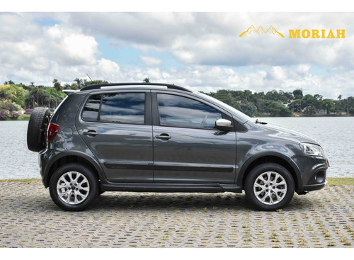 Volkswagen Crossfox 1.6 MI 8V FLEX 4P AUTOMATIZADO