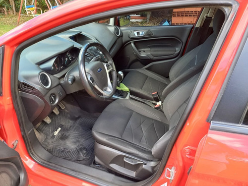 Imagen 12 de 15 de Ford Fiesta Kd 1.6 Se Plus 4 Ptas. Mt / Gnc / 2013