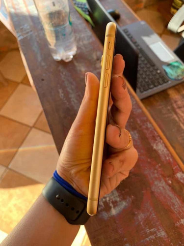 iPhone XR 128gb (Usado)