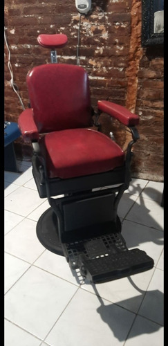 Imagen 2 de 6 de Sillón De Barbero Antiguo Marca Koken Hidráulico