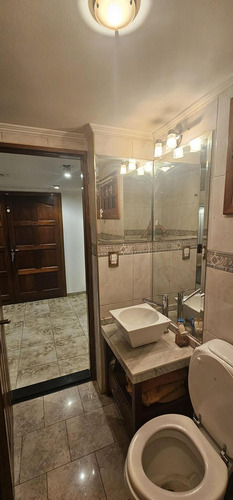 Casa Estilo Chalet 5 Ambientes Con Quincho, Pileta Y Cochera En Palomar