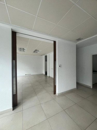 Oficina En Venta En Skyglass 1 - Ayres Vila - Pilar