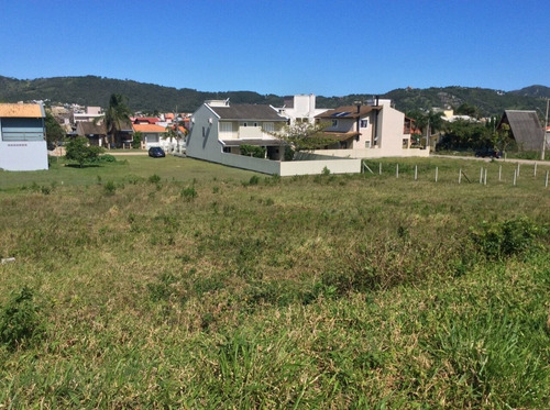 Imagem 2 de 3 de Terreno À Venda No Bairro Ferraz - Garopaba/sc - Tv058