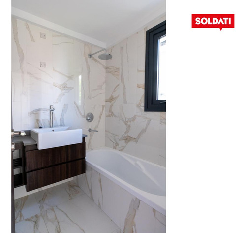 Venta Departamento 2 Ambientes Al Contrafrente - Palermo, Pride Oro