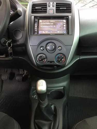 Nissan Versa 2016 1.6 16v Sl Unique 4p