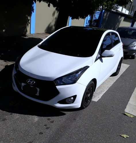 Imagem 5 de 11 de Hyundai Hb20 2015 1.0 Comfort Style Flex 5p