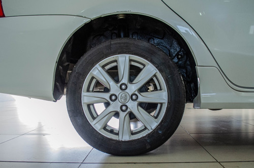 Imagen 15 de 25 de Toyota Etios Xls 2017
