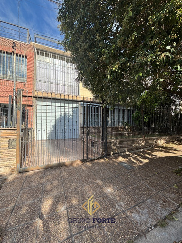 Casa En Venta - Maipu Segunda Seccion