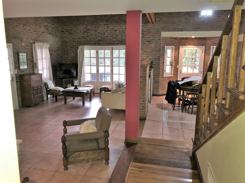 Imagen 5 de 14 de Venta Casa 5 Amb. Barri Cerrado, El Juguel, Ituzaingo
