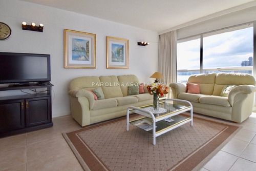 Imagen 4 de 18 de Apartamento En Venta Puerto Punta Del Este