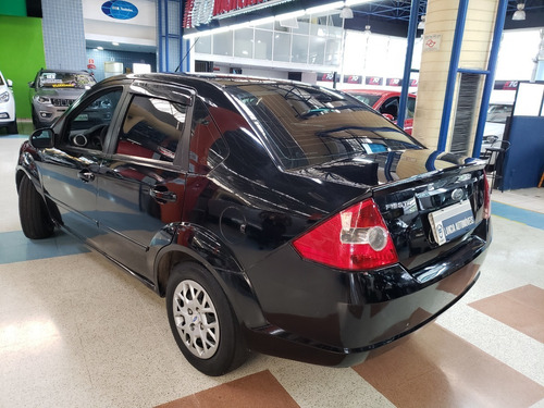 Imagem 4 de 8 de Ford Fiesta Sedan 1.0 Flex 4p