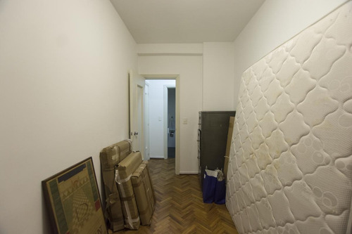 Imagen 12 de 16 de Venta Apartamento 3 Dormitorios Centro ¡piso Alto,a Metros De La Intendencia, Reciclado A Nuevo, Ideal Vivienda U Oficina!