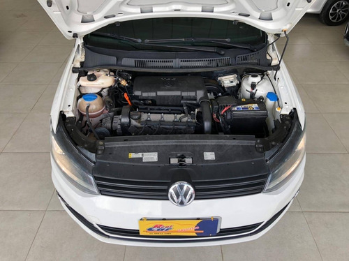 Volkswagen Fox 1.0 Mi Bluemotion 8v Flex 4p Manual