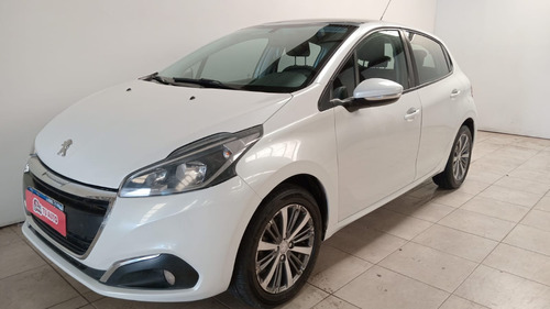 Peugeot 208 1.6 Allure