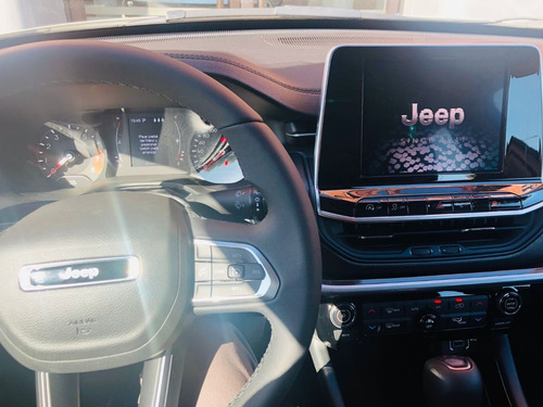 Imagen 9 de 16 de Jeep Compass Sport 1.3t At6 4x2