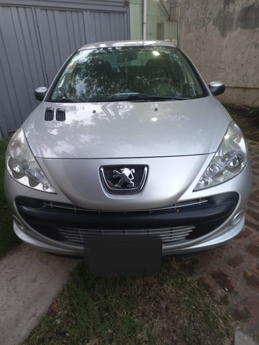 Peugeot 207 1.4 Sedan Xs