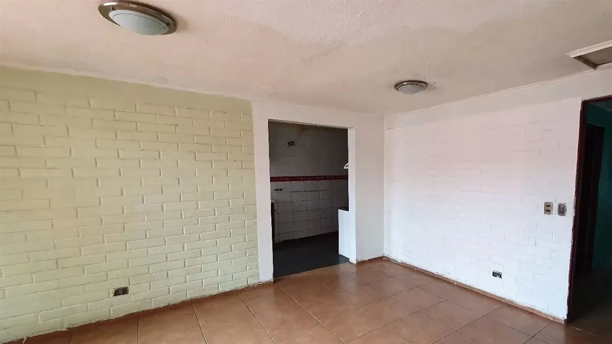 Imagen 4 de 13 de Casa En Venta De 5 Dorm. En Peñalolén