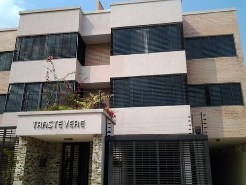 Imagen 1 de 18 de Eloisa Mejia Rentahouse Vende Townhouse En El Parral Valencia 22-9386